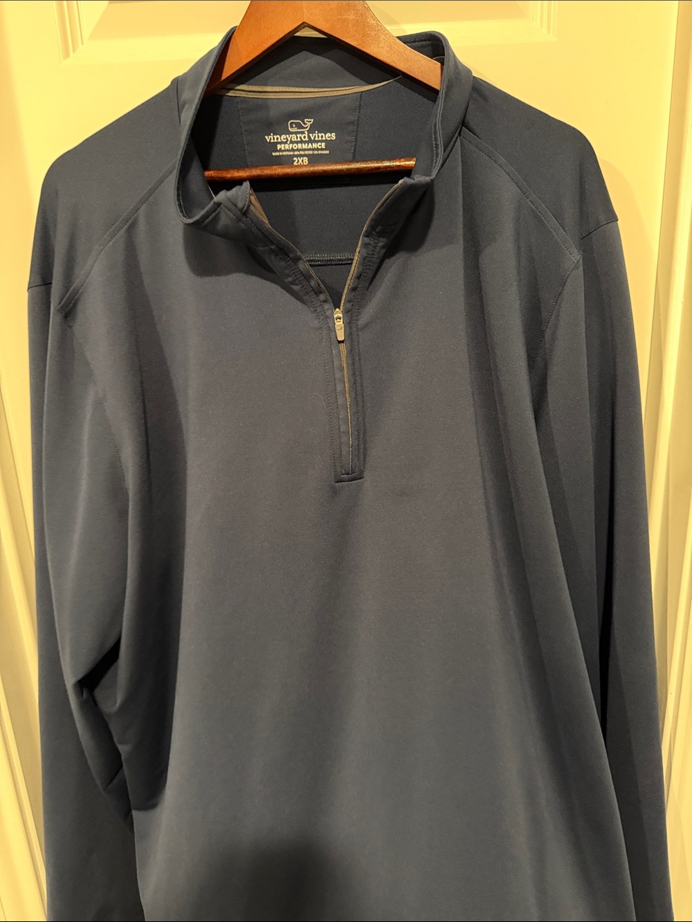 Vineyard Vines Men’s Navy Performance 1/4 Zip Pullover